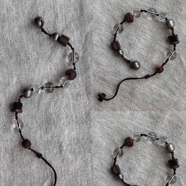 Clear Quartz & Agarwood Bracelet · 14cm