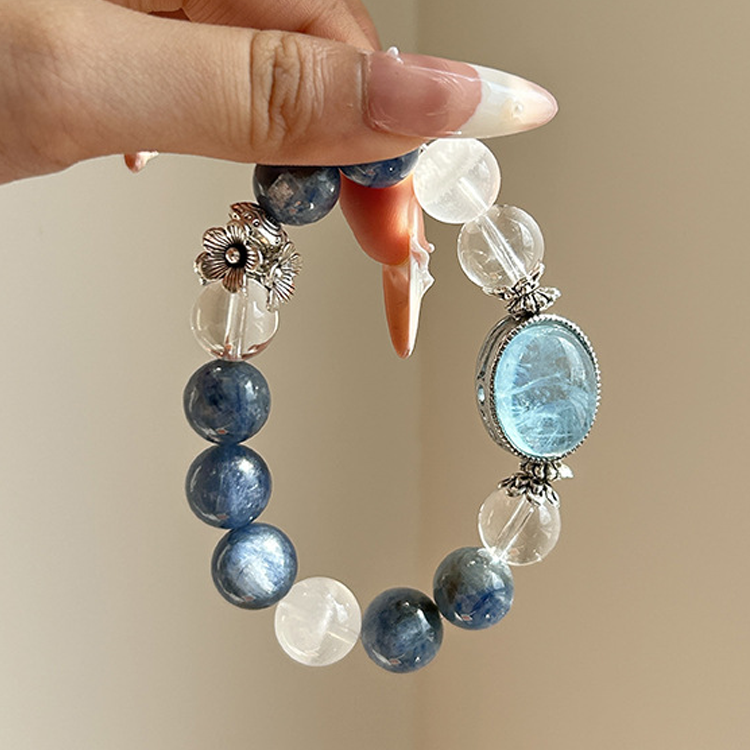 Clear Mind, Effortless Connections - Aquamarine & Kyanite & Clear Quartz & White Phantom Bracelet