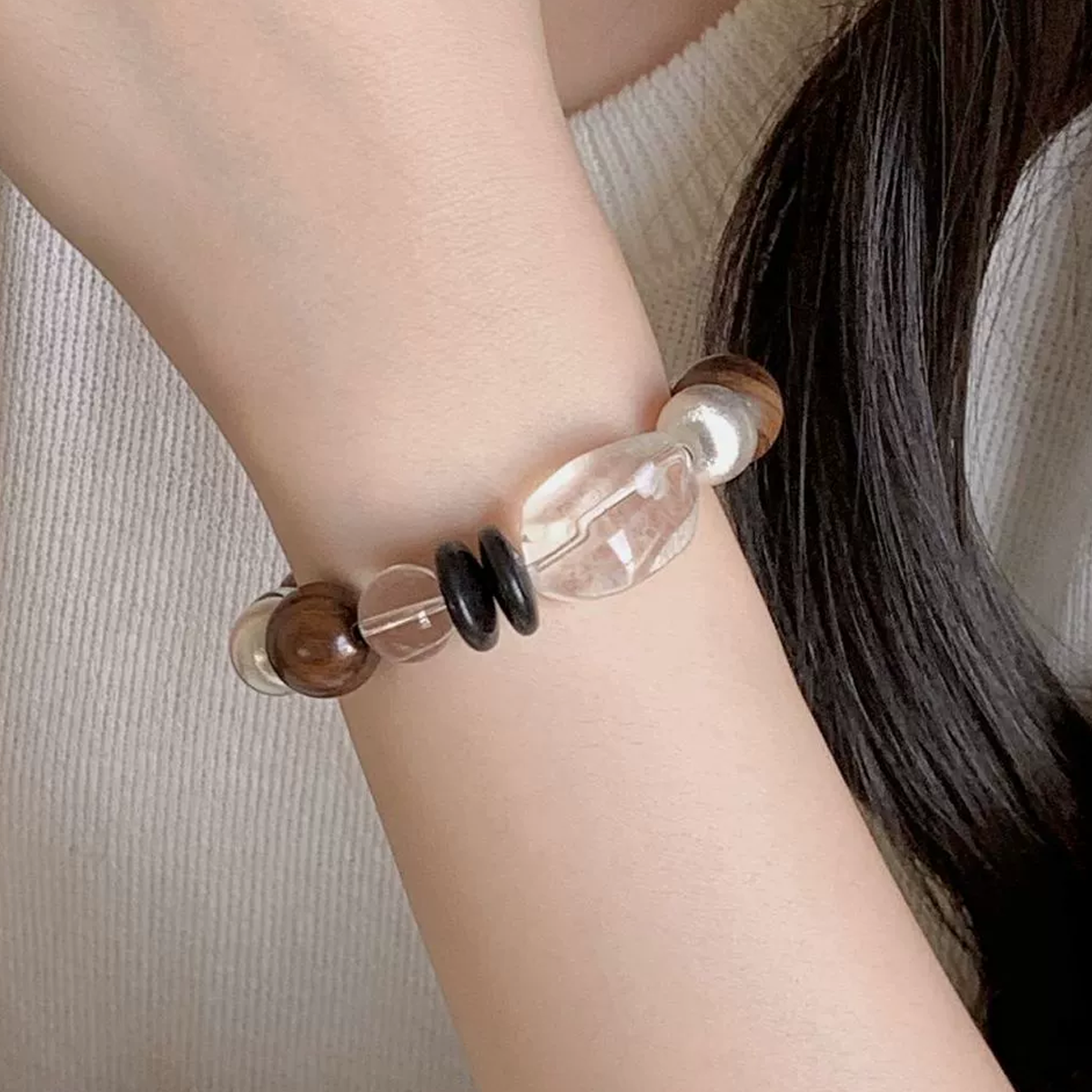 Wisdom Loop Bracelet - Sandalwood & Clear Quartz Bracelet